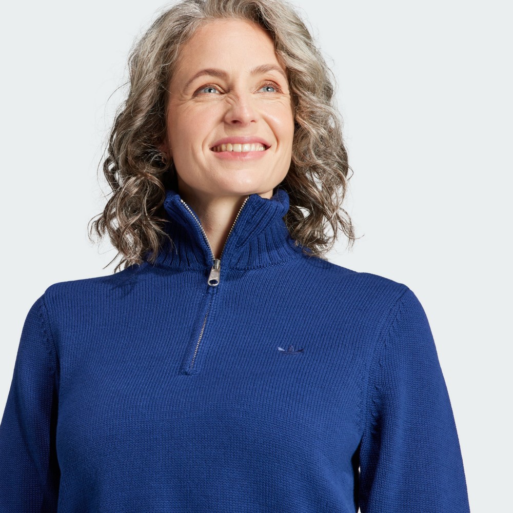 PREMIUM ESSENTIALS 短版長袖上衣