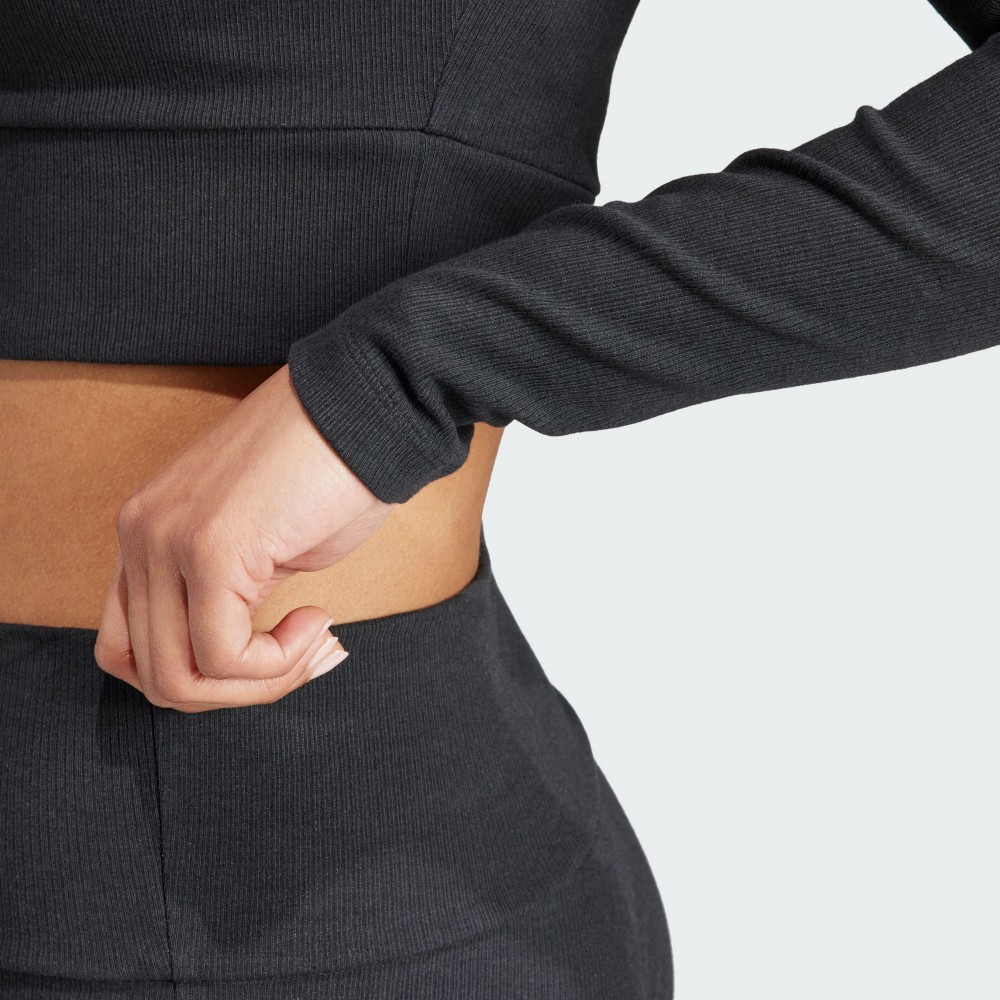 ESSENTIALS 長袖上衣