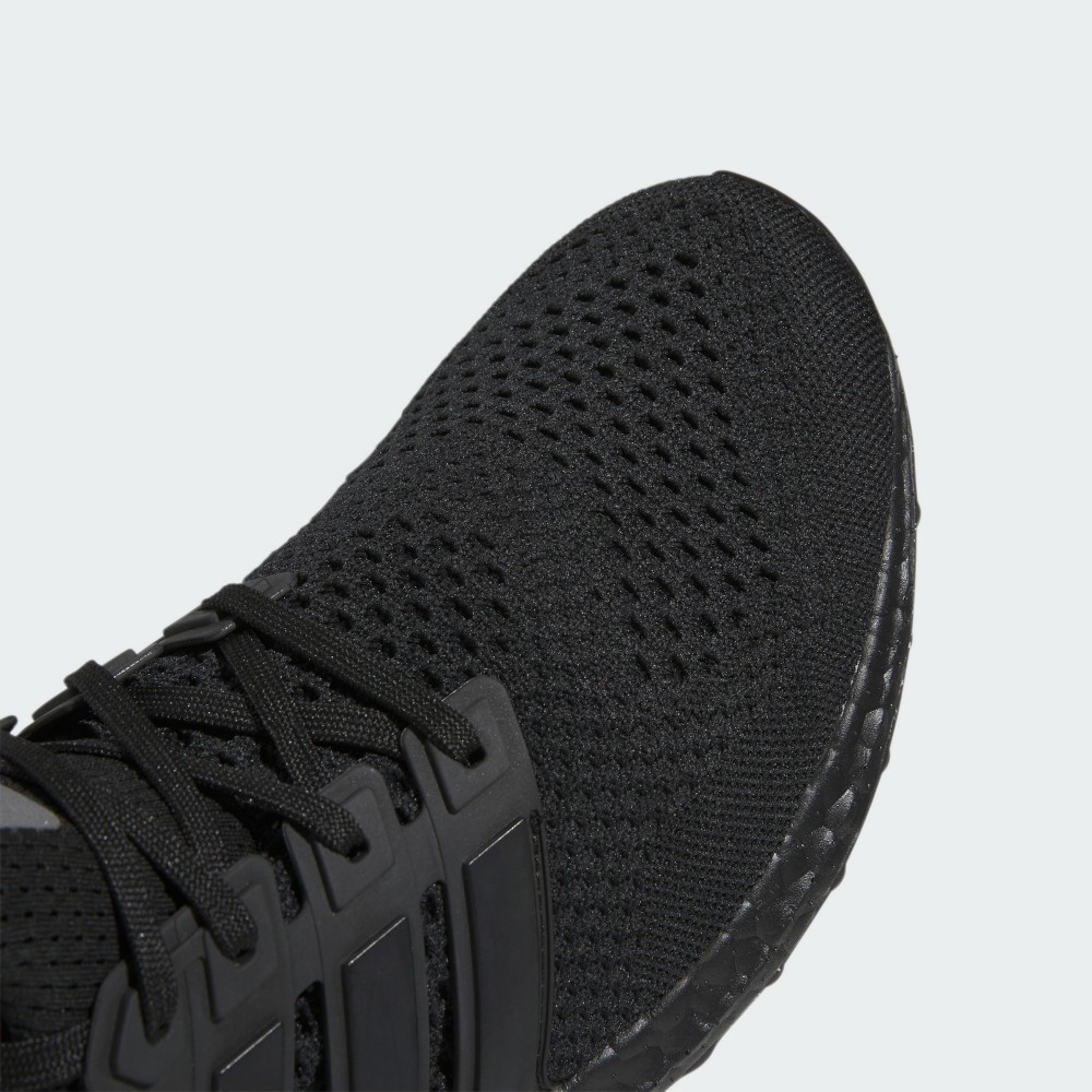 ULTRABOOST 1.0 跑鞋