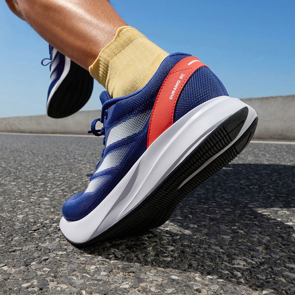 DURAMO RC 跑鞋