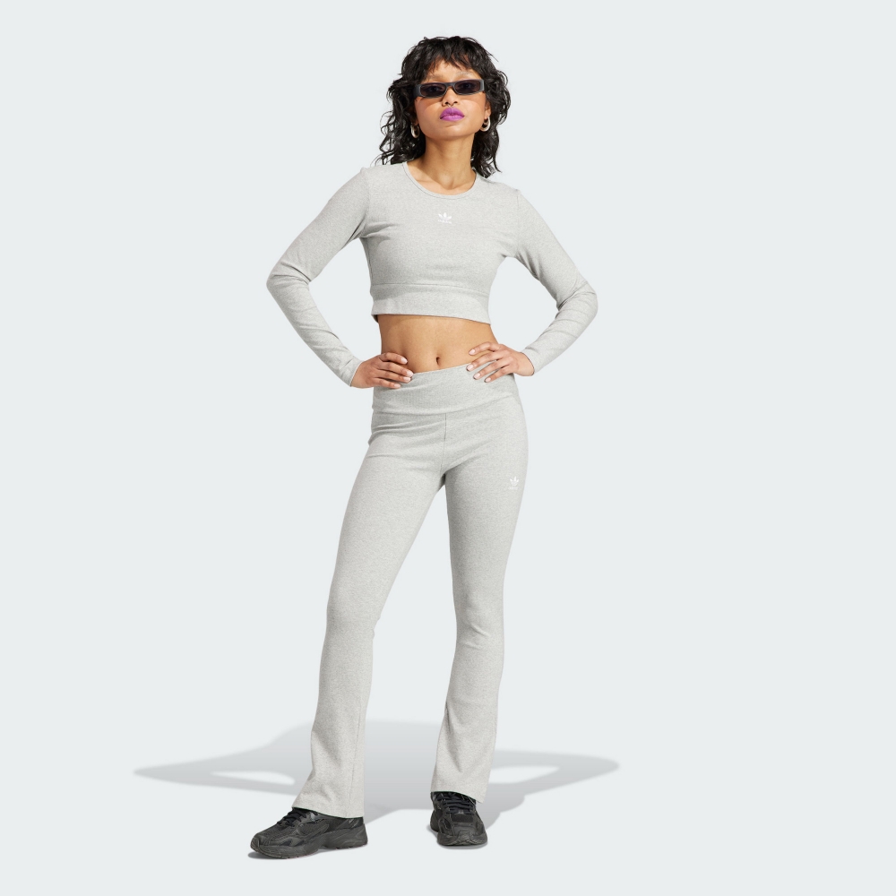 ESSENTIALS 長袖上衣