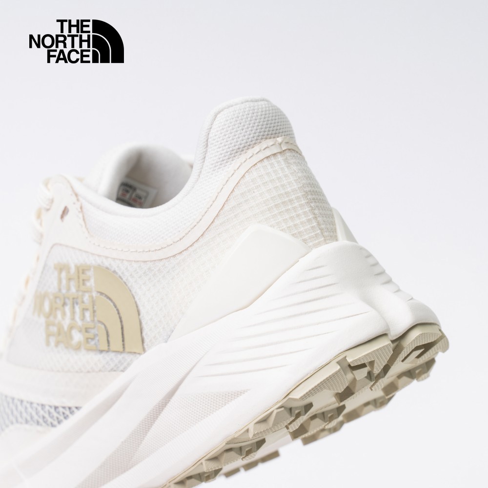 【10/25 00點週末限定】The North Face北面女款米色VECTIV中底抓地舒適耐穿野跑鞋｜7W5PTOB