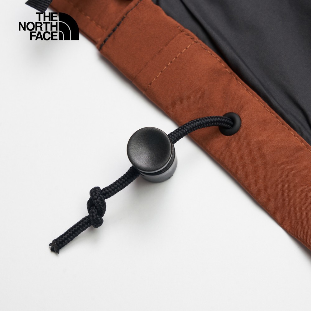 【經典ICON】男款紅棕色DWR防潑水衝鋒衣｜5J5NQHO