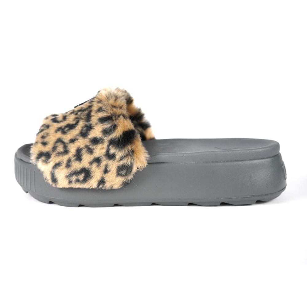 PUMA Karmen Slide NEKO SAN 拖鞋 女性