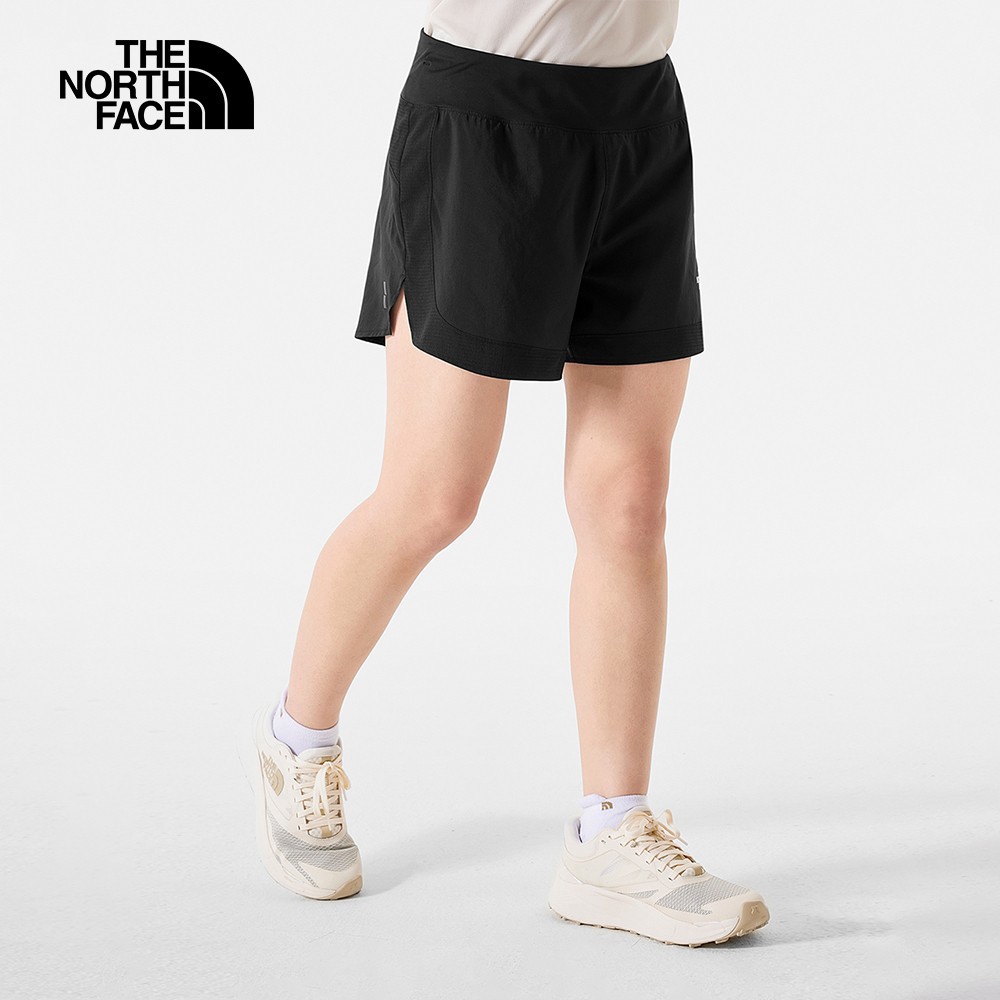 【10/26 00點限時搶購】The North Face北面女款黑色防潑水舒適彈力褲腰休閒短褲｜83TXJK3