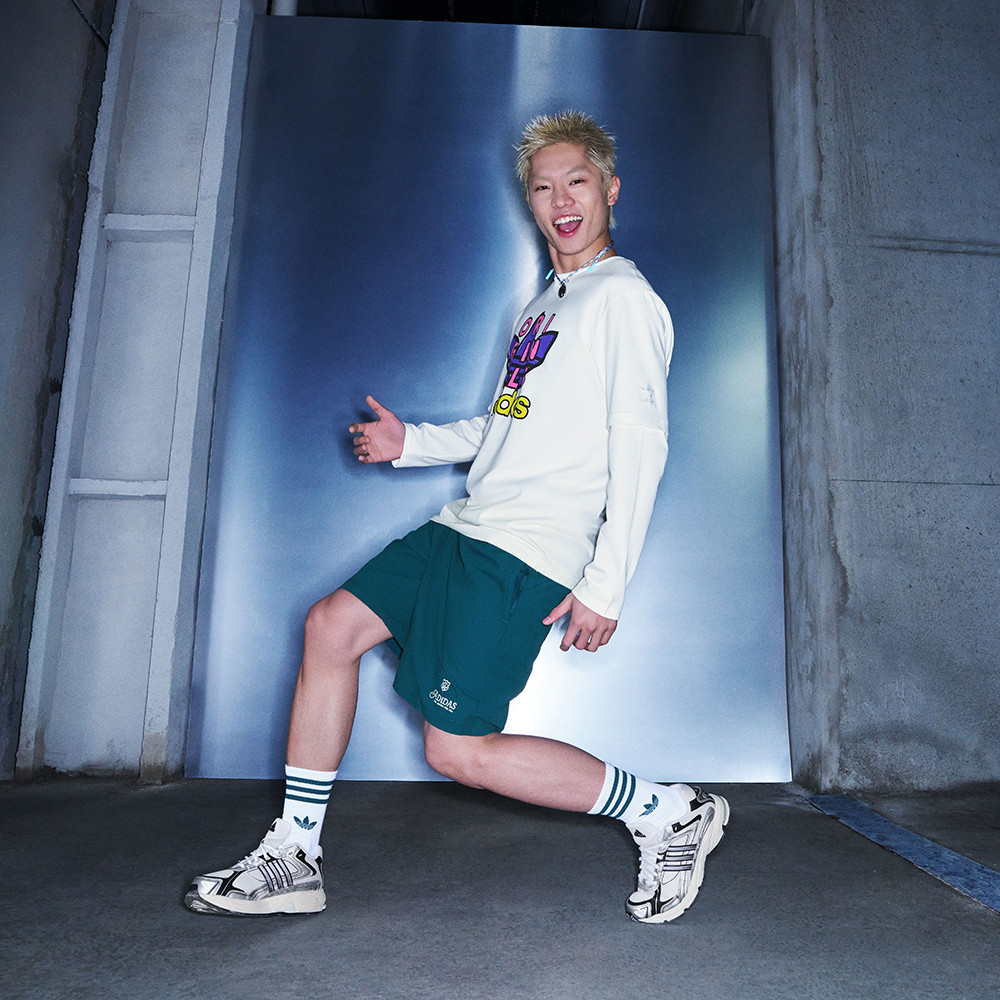 RESPONSE CL 運動休閒鞋