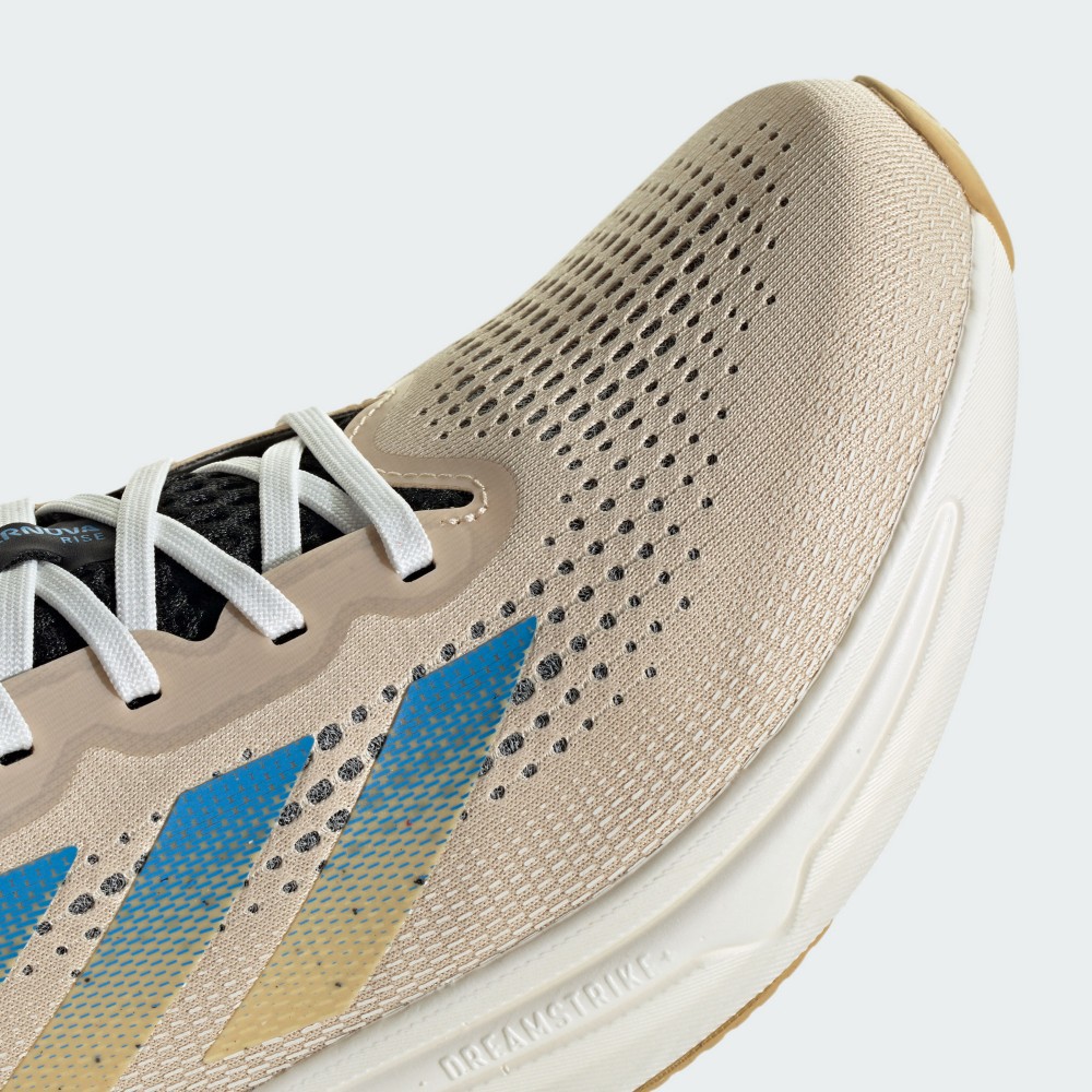 SUPERNOVA RISE 跑鞋