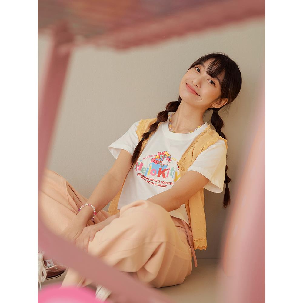 KITTY蝴蝶結.純棉全彩印花短版TEE