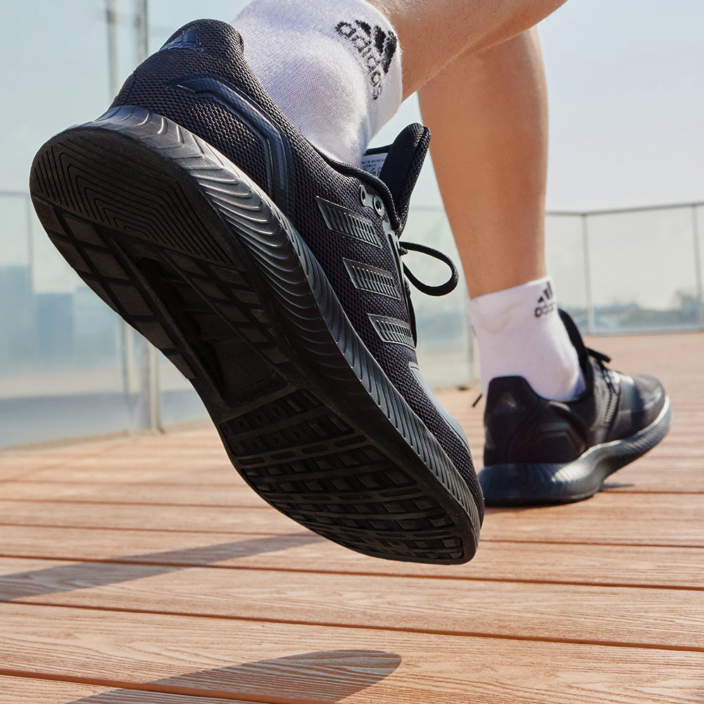 RUN FALCON 2.0 跑鞋