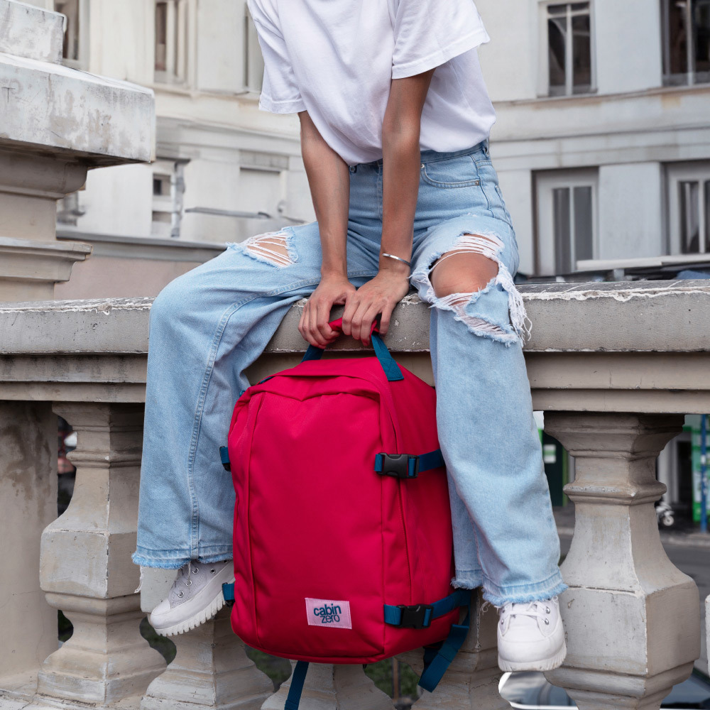 【CabinZero】英國輕旅登機後背包28L - 邁阿密紅