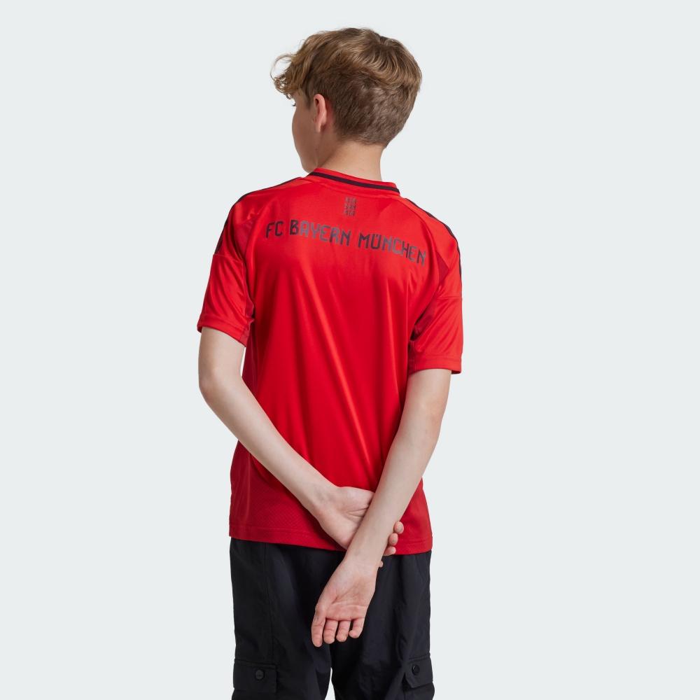 FC BAYERN 足球上衣