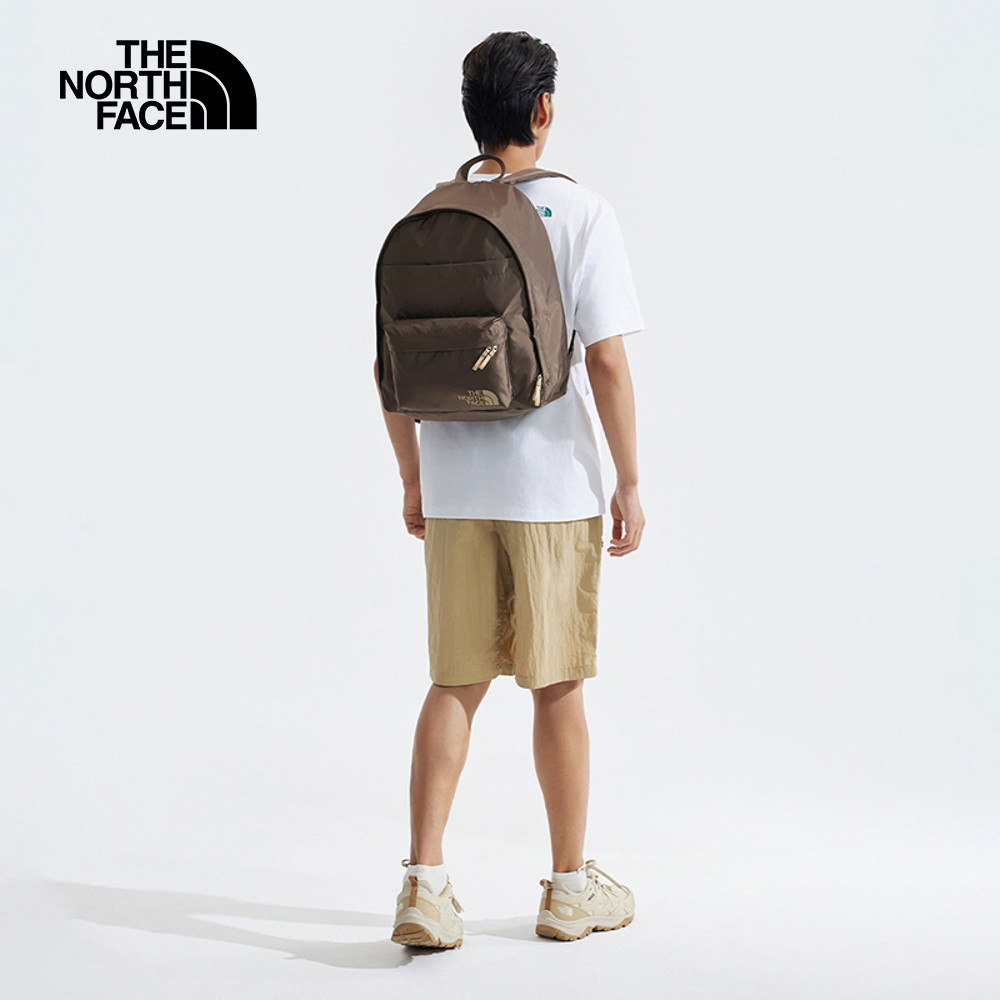 The North Face北面男女款棕色調節背帶休閒後背包｜8AMM1OI