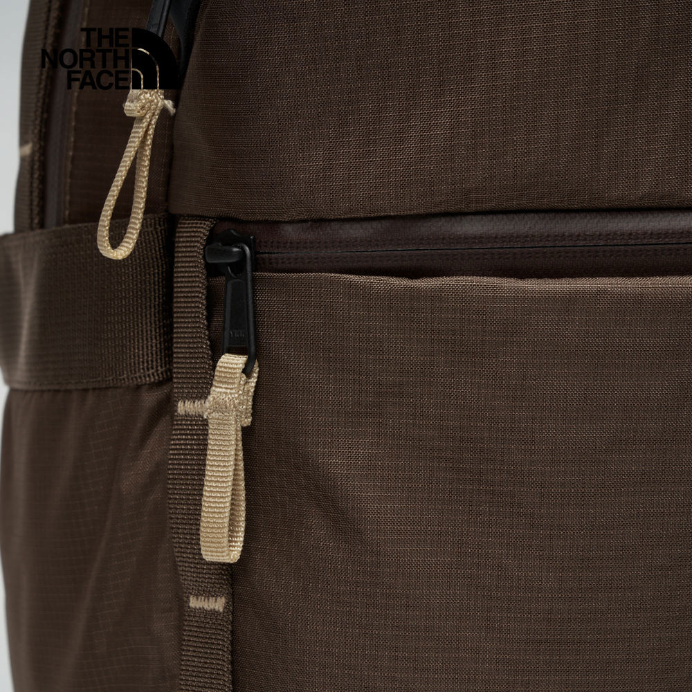 【10/27 12點限時搶購】The North Face北面男女款棕色大容量多夾層休閒後背包｜8AMK9IS