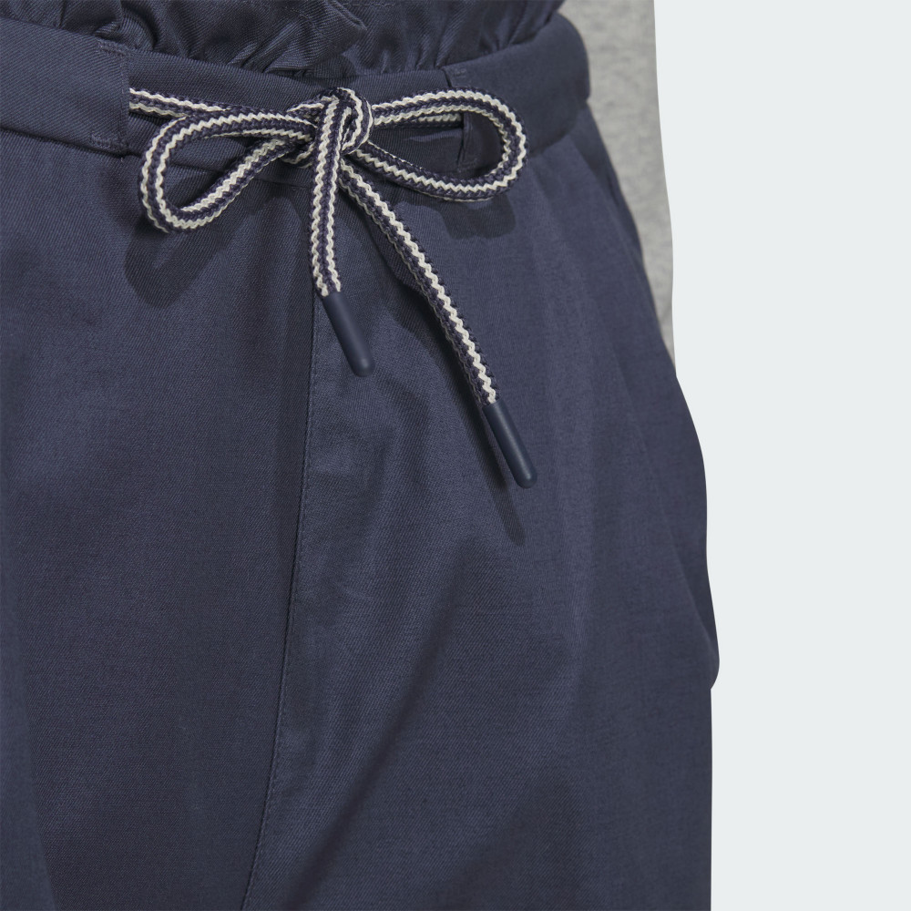 DISNEY 唐老鴨系列 運動短褲