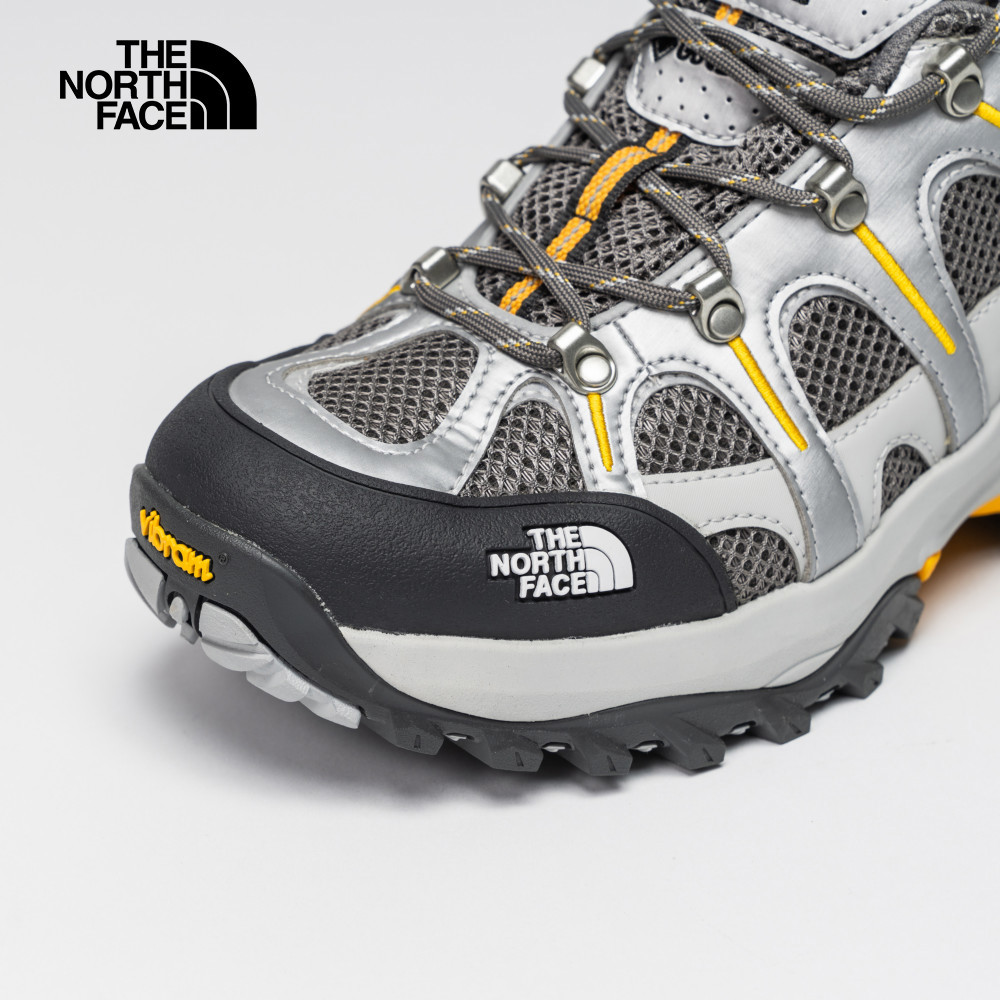 The North Face北面男女款黃色Gore-Tex防水抓地耐磨徒步鞋｜8ADU8HI