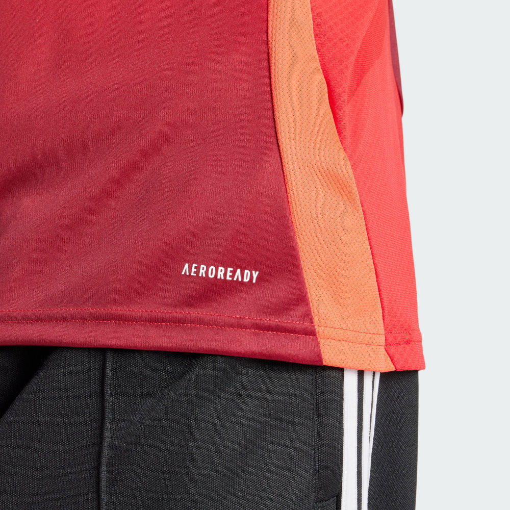 MANCHESTER UNITED 足球上衣