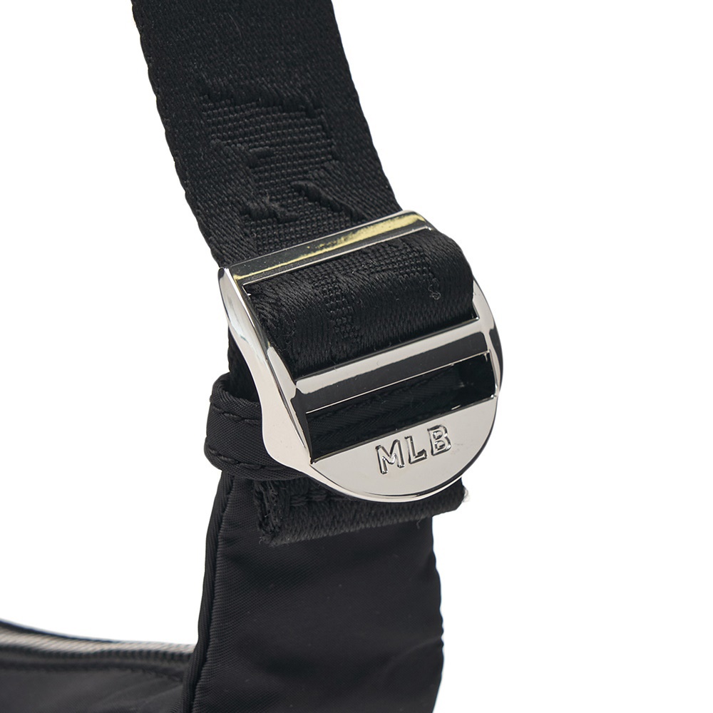 MLB 尼龍斜背包 腋下包 紐約洋基隊 (3ACRM044N-50BKS)