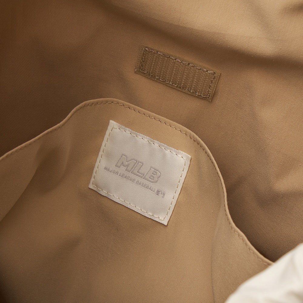 MLB 尼龍運動後背包 波士頓紅襪隊 (3ABKM064N-43CRD)