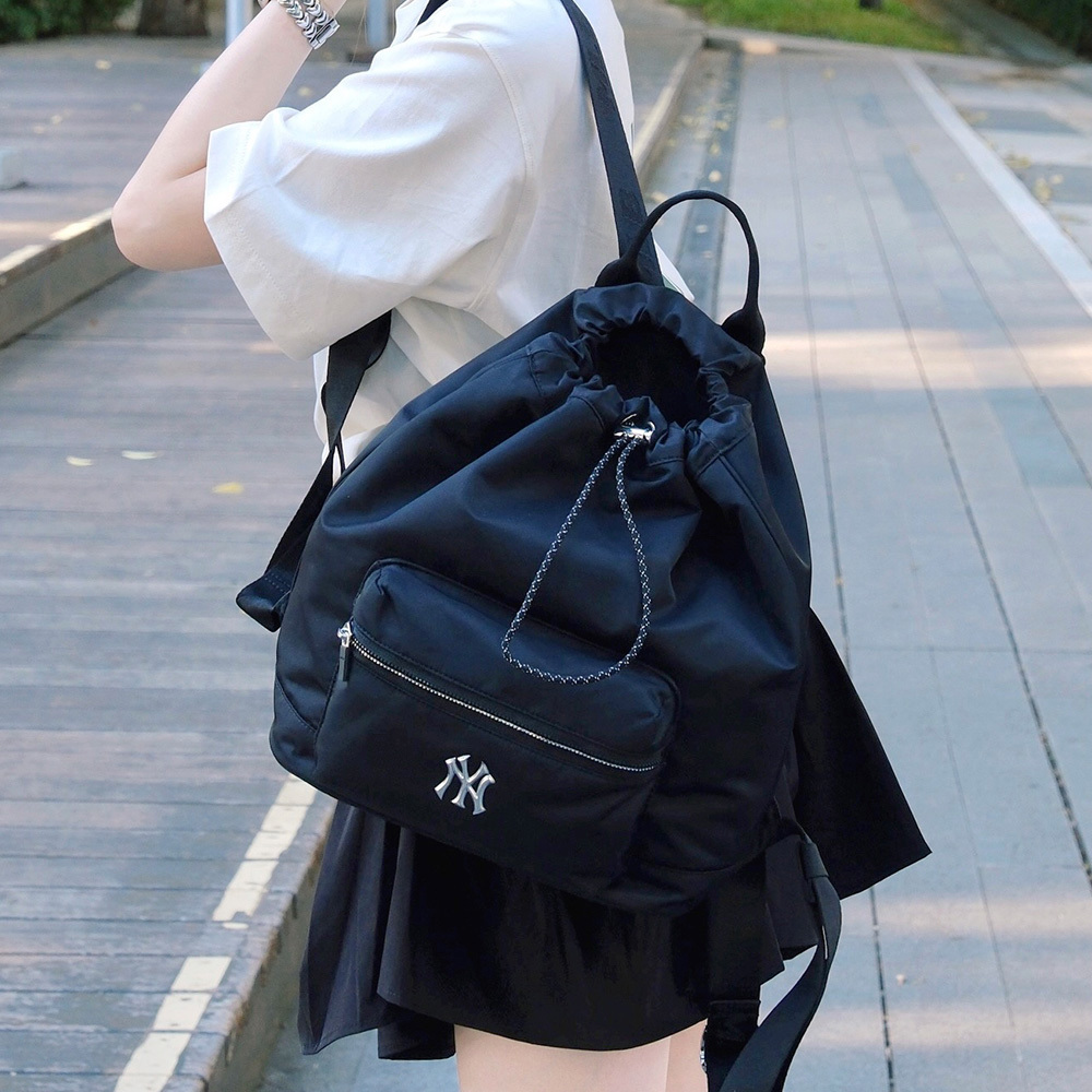 MLB 尼龍運動後背包 紐約洋基隊 (3ABKM064N-50BKS)