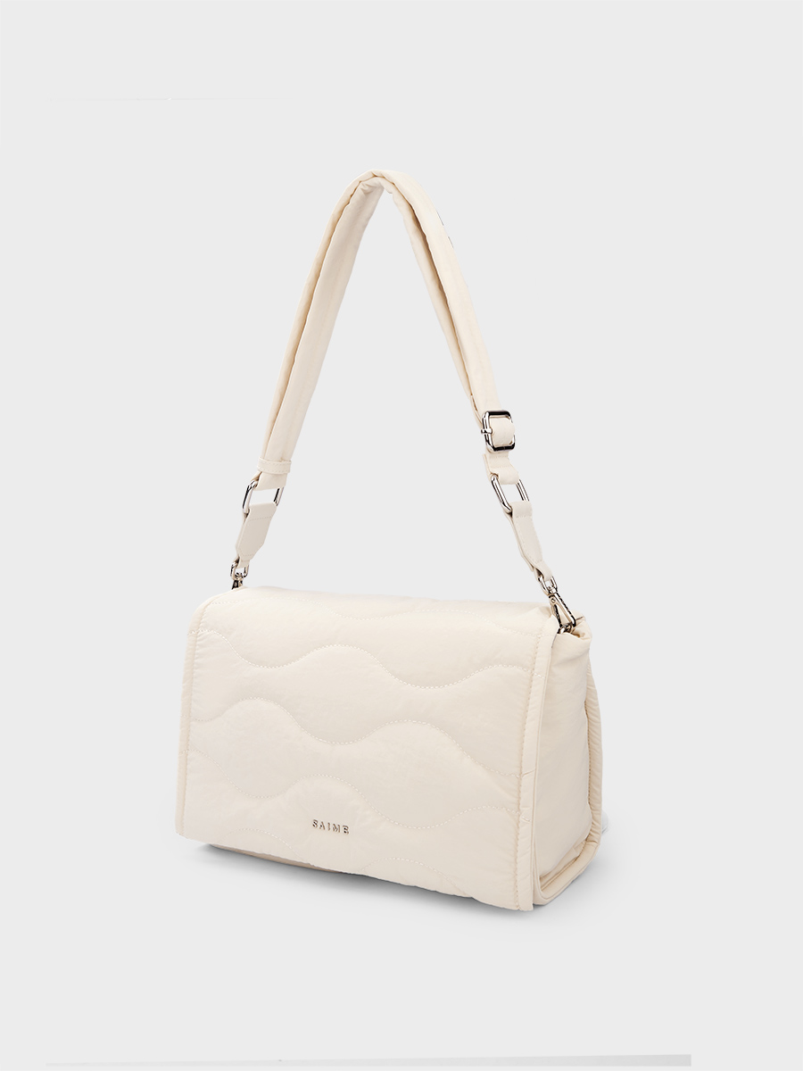■S'AIME■單肩尼龍A4包(附小圓零錢包)ショルダーバッグ/送料込 638823717502430000?v=1&quality=30