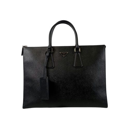 【桃園家樂福經國店】PRADA/手拿包//2VG061_0