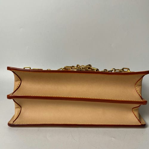 【徐匯廣場店】LOUIS VUITTON/側背包//M46432_3
