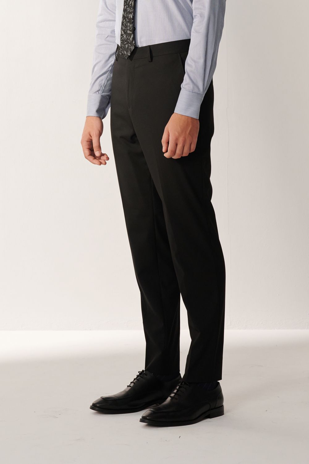 SST&C Basic Black Slim Fit Suit Trousers | 00022411001_6