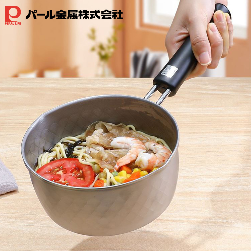 【日本珍珠金屬】日本製銀河壓紋不銹鋼雪平鍋-15CM(含蓋)_5