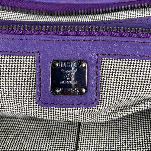 【新光三越台南中山店】MCM/側背包//mwb4akn02_4