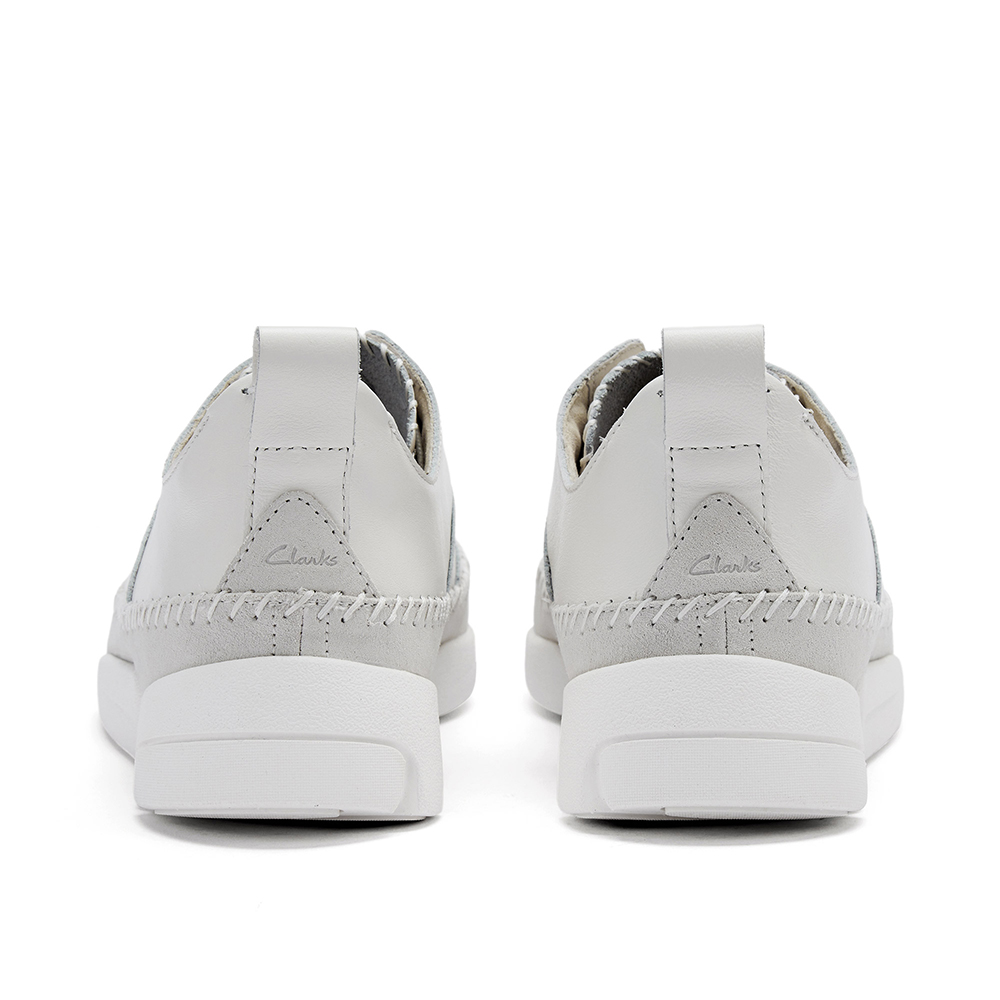 Clarks Trigenic2 Tact手工縫線工藝設計輕盈寬楦休閒鞋