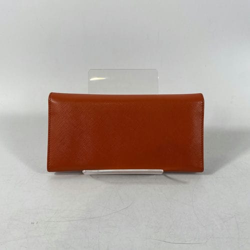 【桃園家樂福經國店】Salvatore Ferragamo/長夾錢包//IR-22A900_1