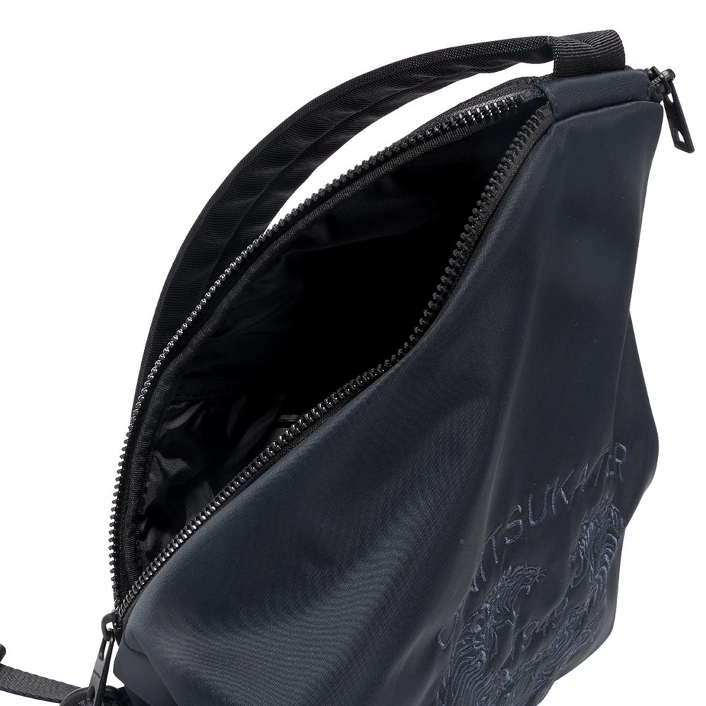 Onitsuka Tiger 鬼塚虎