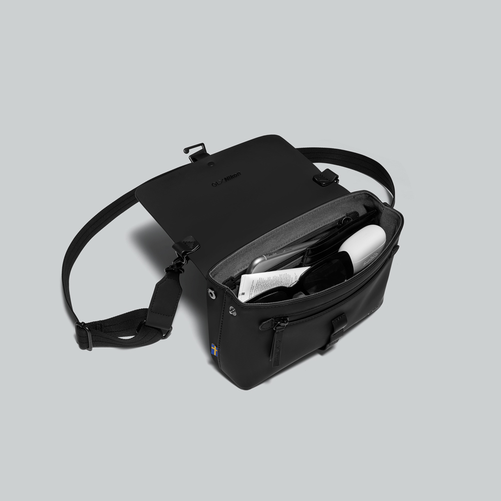 Gaston Luga x Nikon 聯名相機斜肩/側背包- 黑色