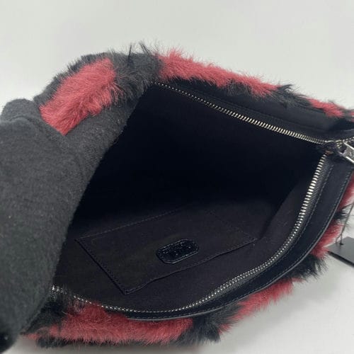 【誠品生活台中480店】KARL LAGERFELD/手拿包//_5