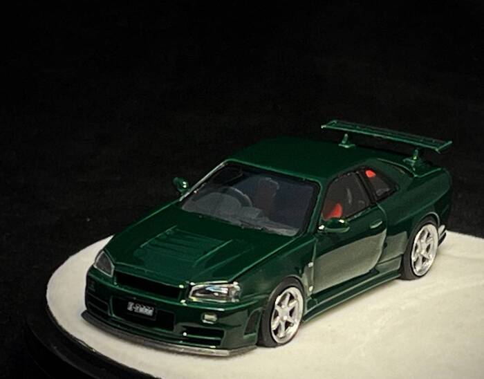 PGM 1/64 日產Nissan GT-R R34 Z-TUNE British Green 英國綠標準版