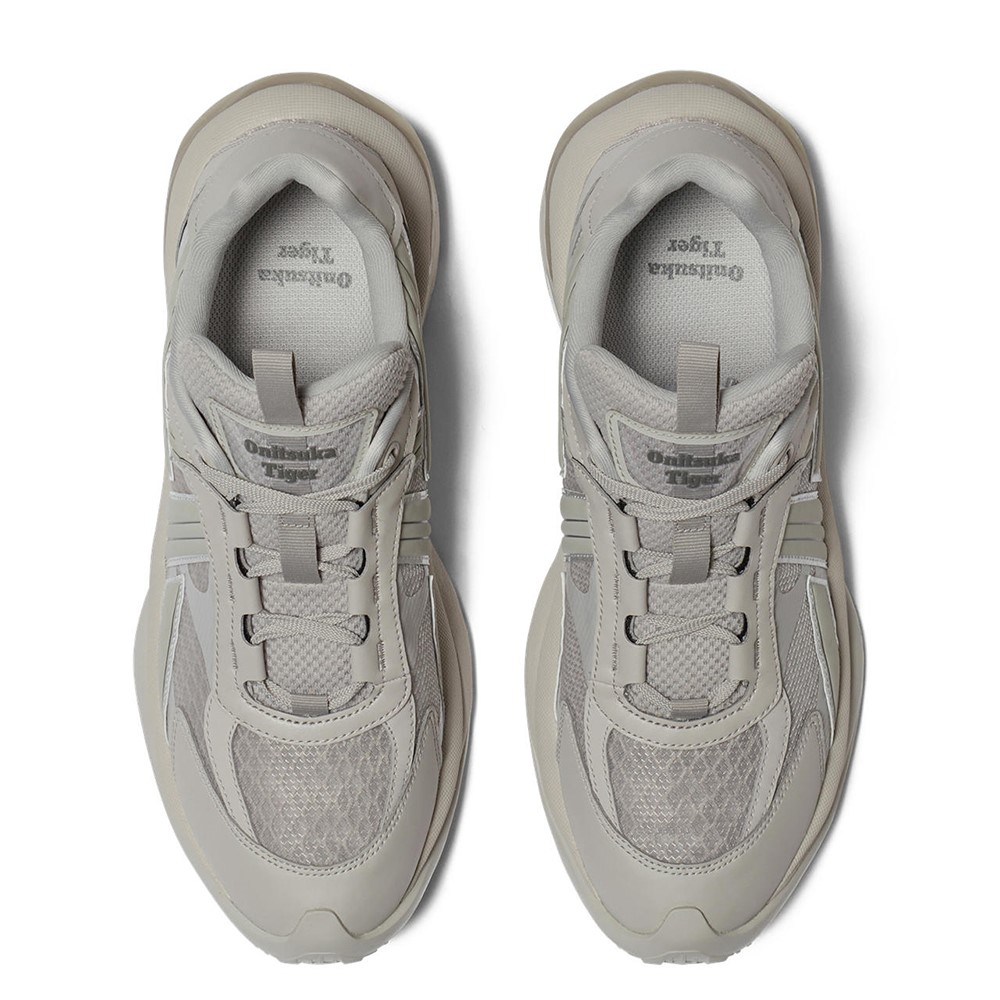 虎 TIGER CORSAIR A55, new model of #OnitsukaTiger75th. やわらか