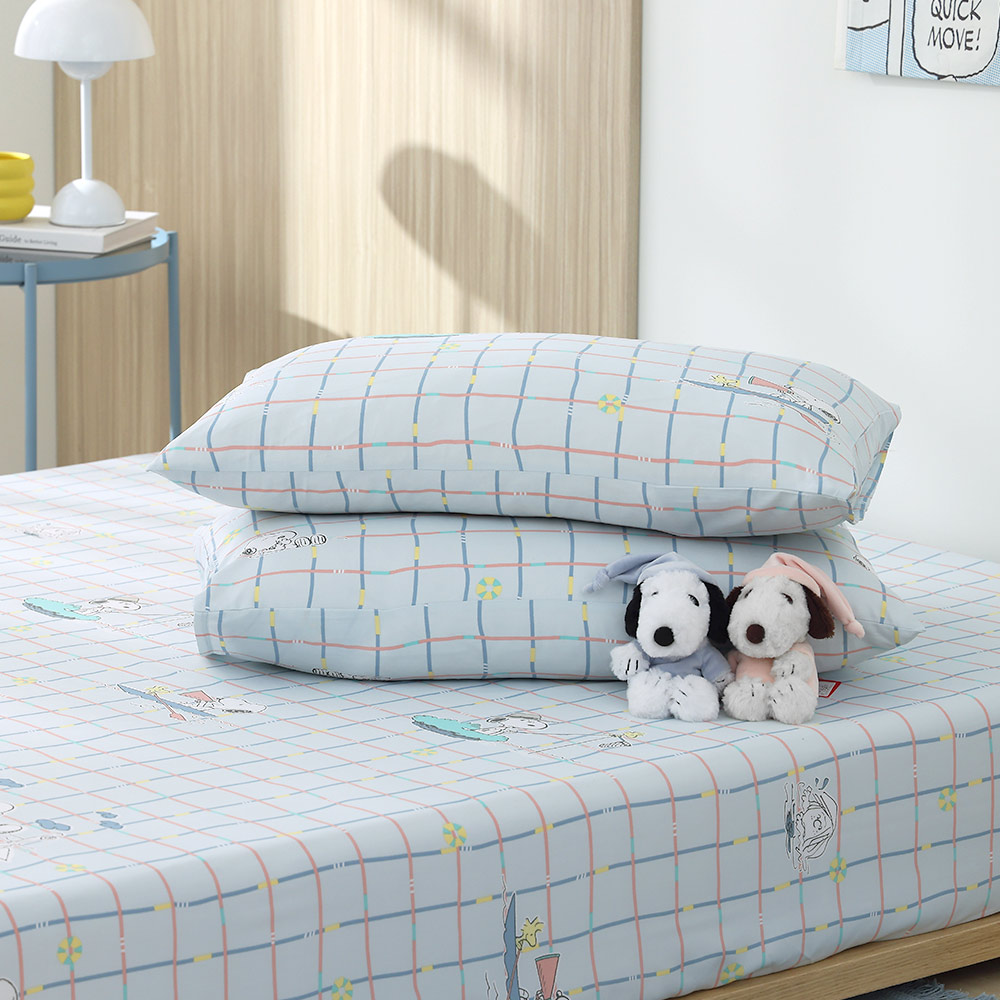 【PEANUTS™史努比聯名款】(單人/雙人/加大) / 吸濕排汗天絲床包枕套組 / 水樂園 / HOYACASA_3