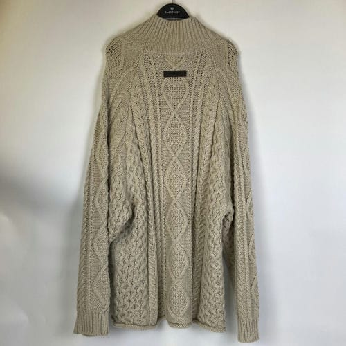 【環球桃園A8店】ESSENTIALS/針織毛衣//_1