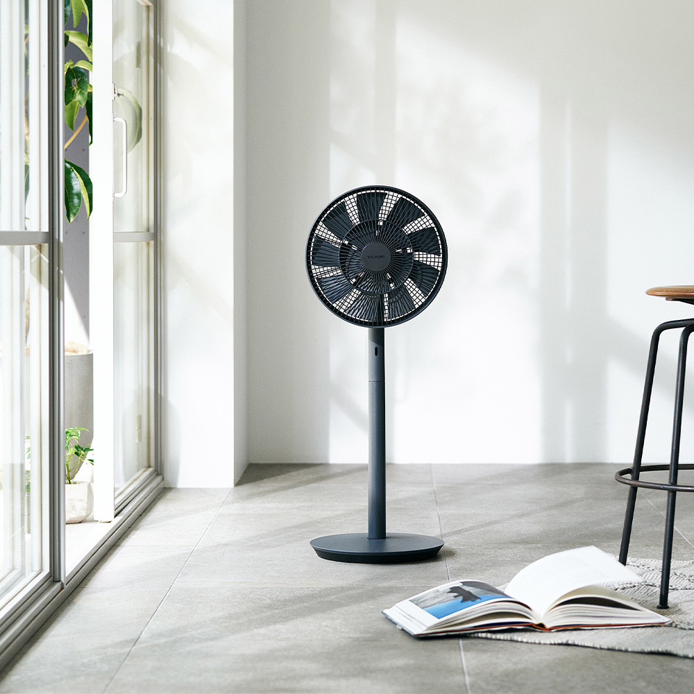 新品未使用 BALMUDA The GREEN FAN EGF-1800-WG BALMUDA The GreenFan EGF-1800 風扇