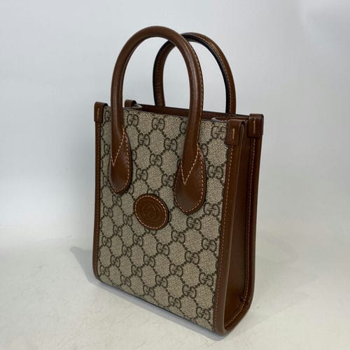 【高雄SKMPARK店】GUCCI/側背包//671623 92TCG 8563_1
