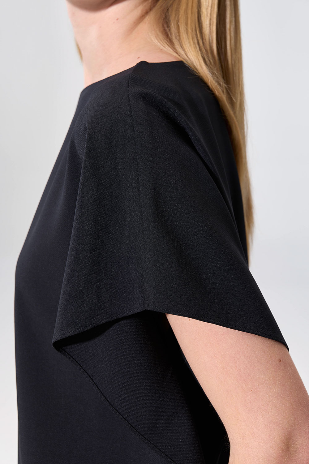 SST&C Black Asymmetrical Shoulder-to-Shoulder Top | 01092504006_3