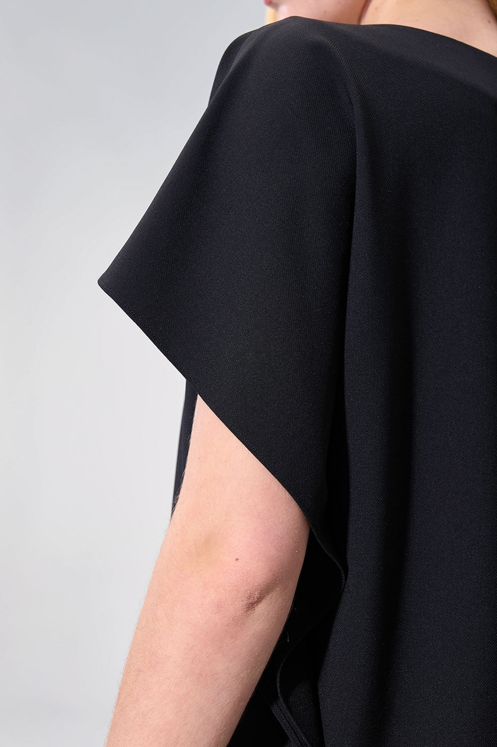 SST&C Black Asymmetrical Shoulder-to-Shoulder Top | 01092504006_5