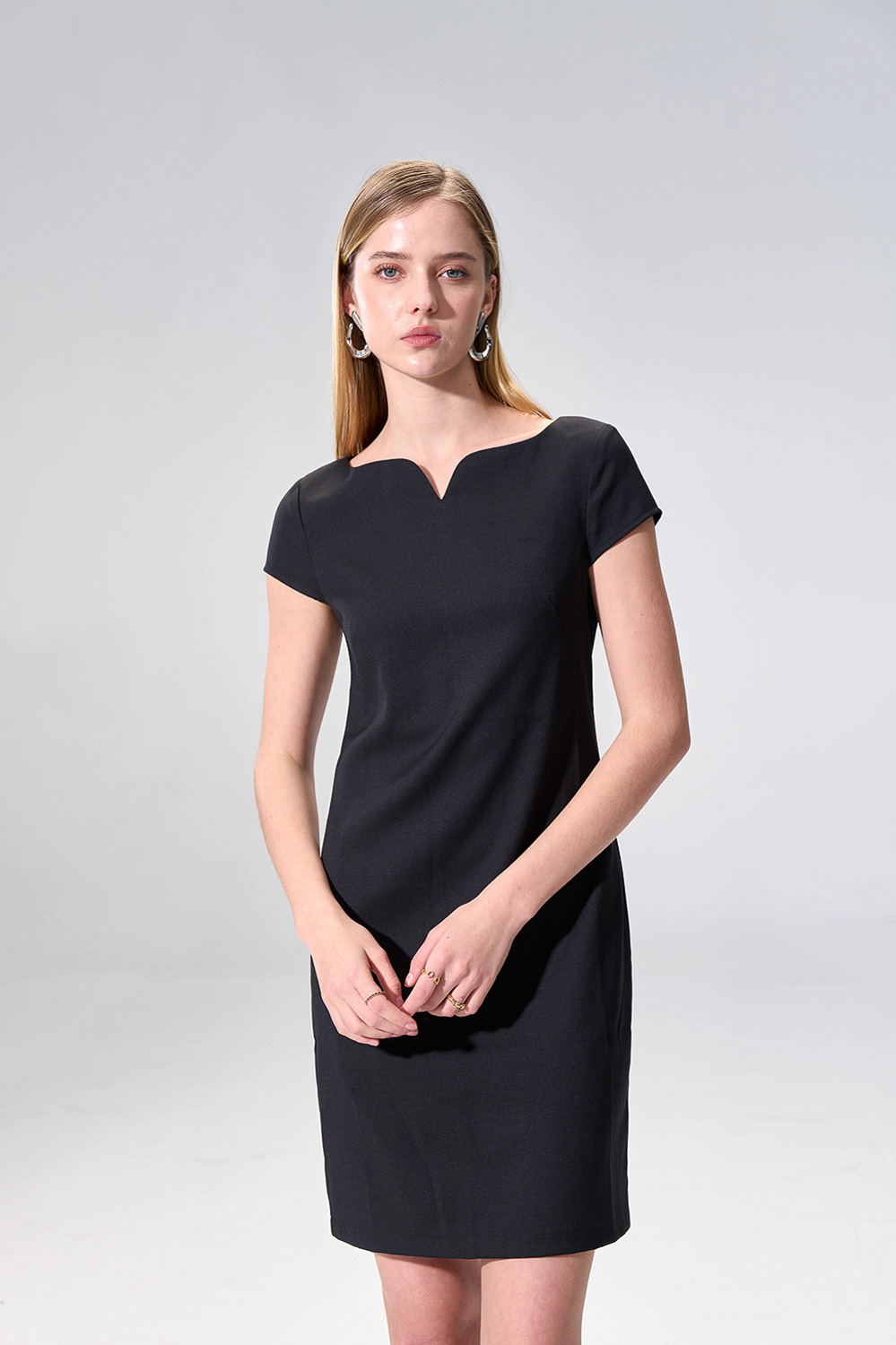 SST&C Black Green Seagull Collar Classic Slim-Fit Dress | 01222504001_1