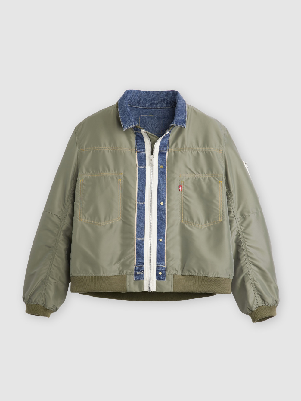 sacai×Levis 限定バッチ4個セット 抽選販売】Levi's® x sacai Collection | sacai Official Store