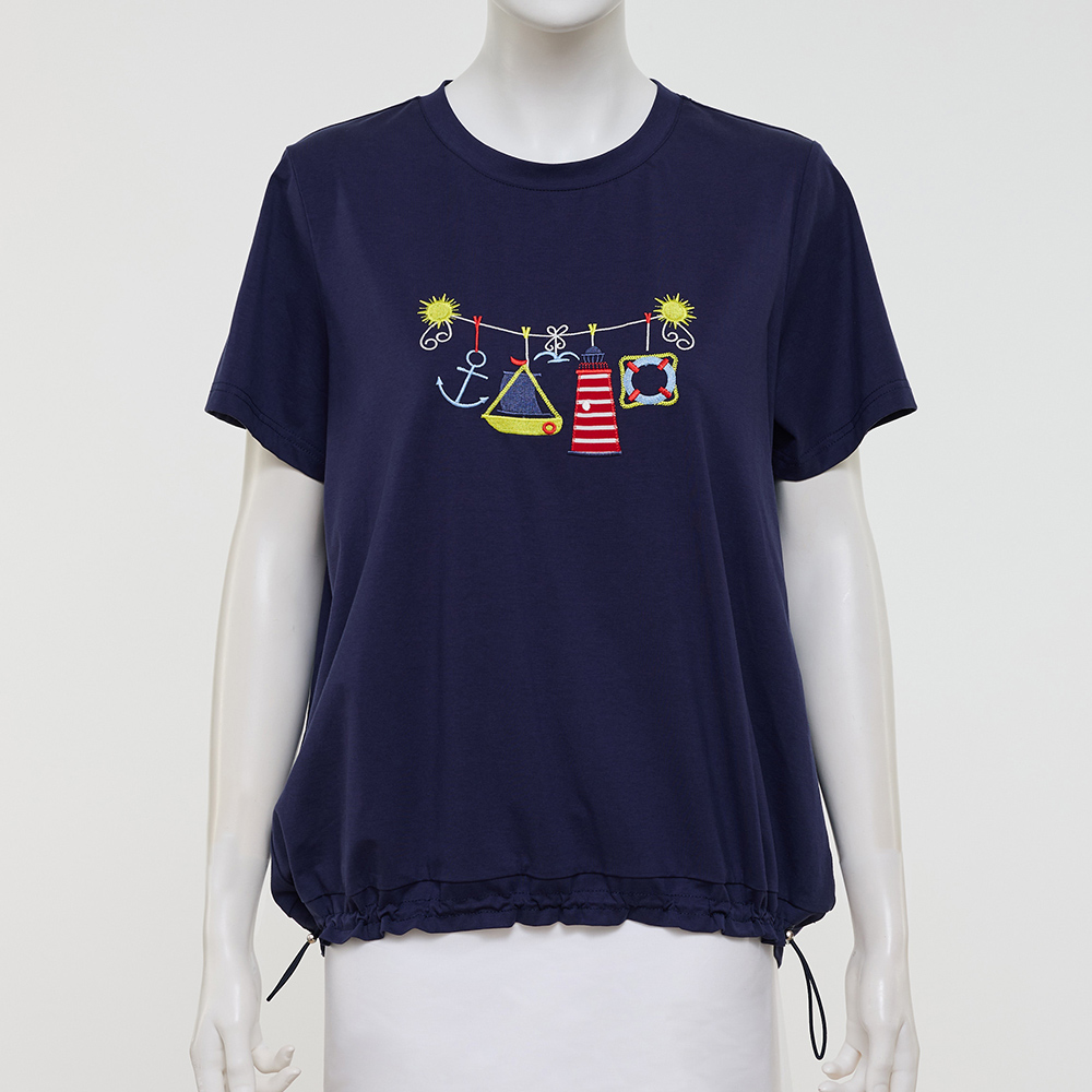 ILEY伊蕾 海洋刺繡寬鬆縲縈棉質上衣(深藍；M-XL)_3