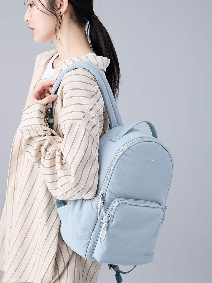 【S’AIME】セメ 防水ナイロンバッグパック(SBG-A1370L) S'AIME 極輕尼龍防潑水扭結後背包｜ S'AIME東京企劃