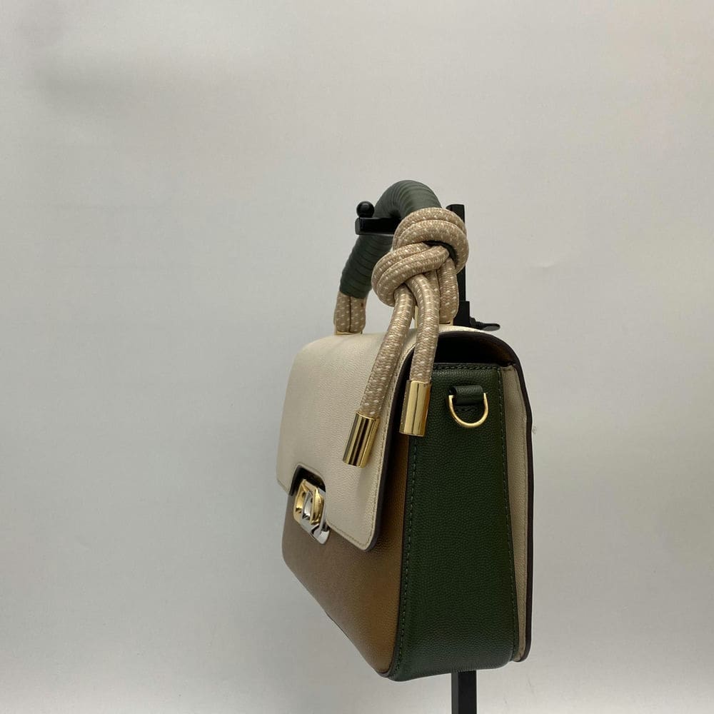 【新莊宏匯廣場店】MARC JACOBS/側背包//H903L01FA21_1