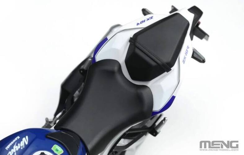 MENG 1/9 川崎Ninja ZX-10R 悅色版組裝模型