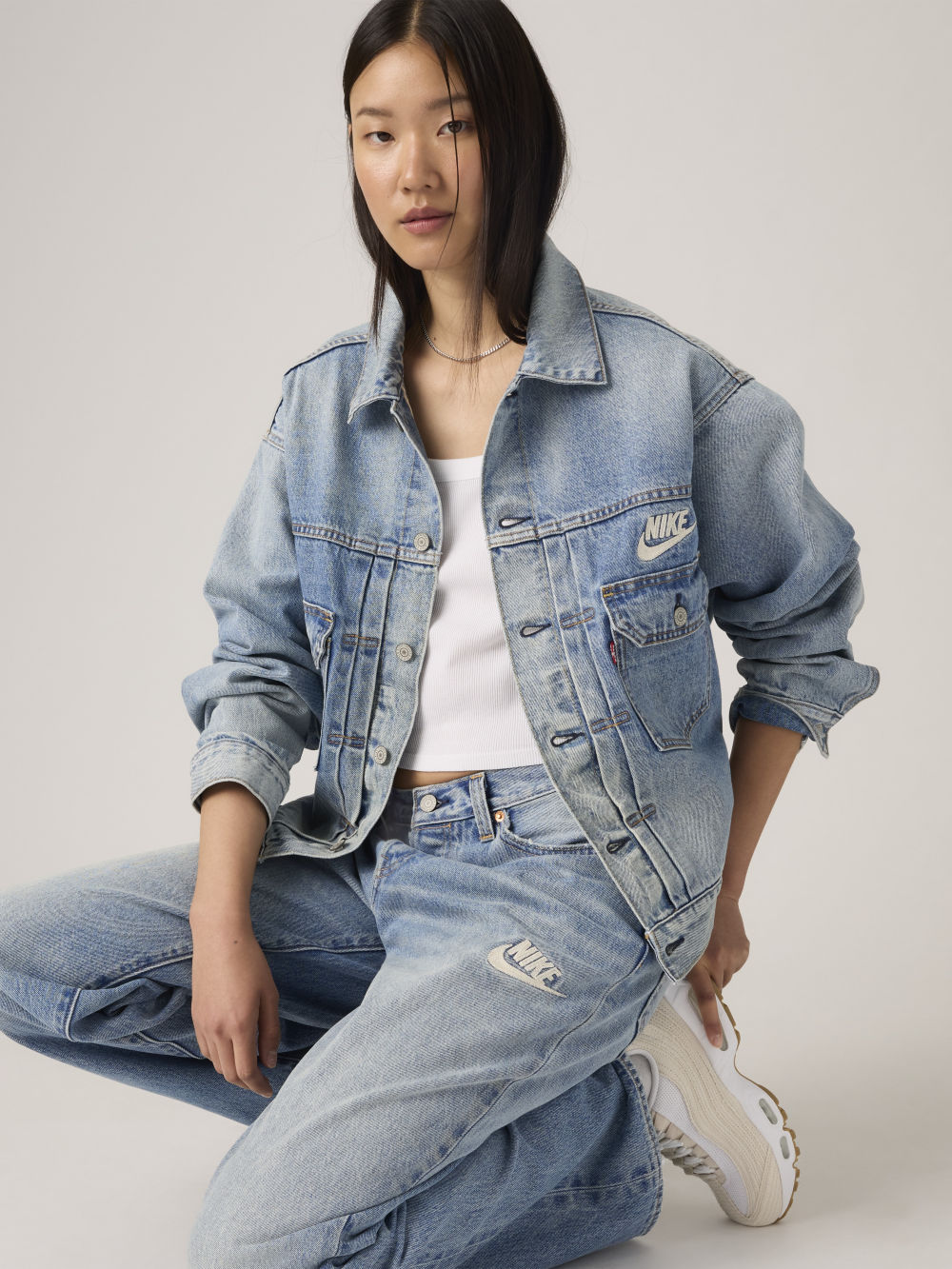 Levi's® x NIKE Baggy 中腰牛仔寬褲/ 精工刺繡人氣新品