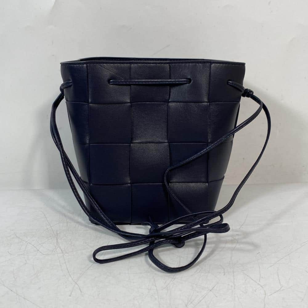 【環球板橋車站店】BOTTEGA VENETA/側背包//680218_2